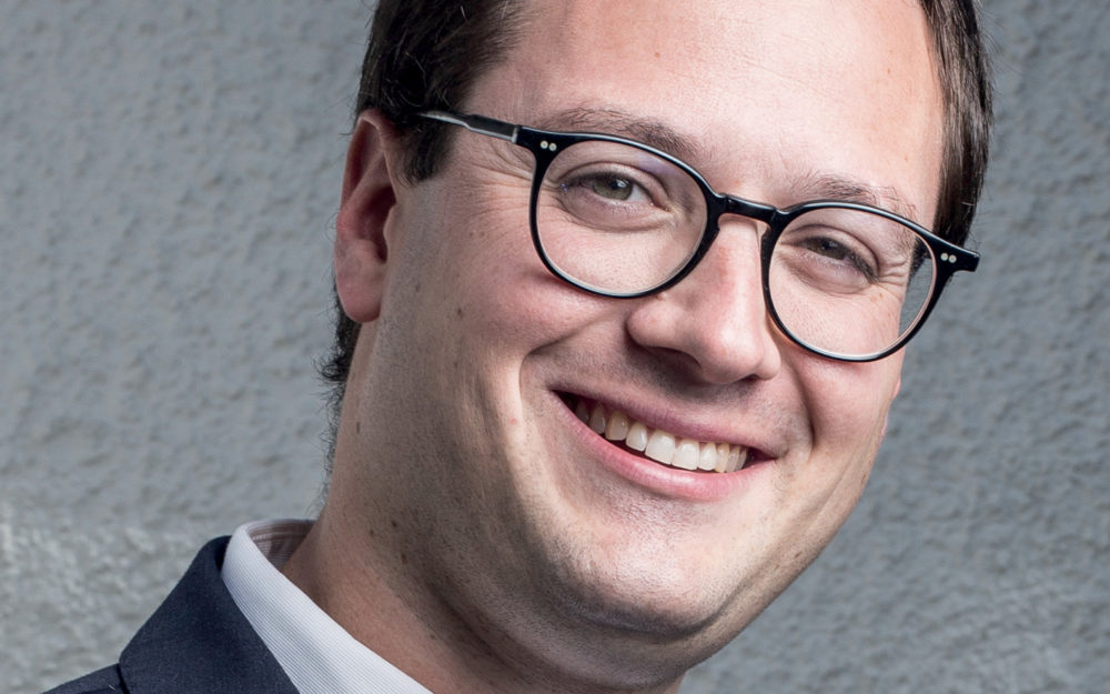 RUSE DIALOGIQUE ET BANALISATION : COMMENT L’EXTRÊME-DROITE FRAGILISE NOS DÉMOCRATIES ? INTERVIEW DE B. BIARD